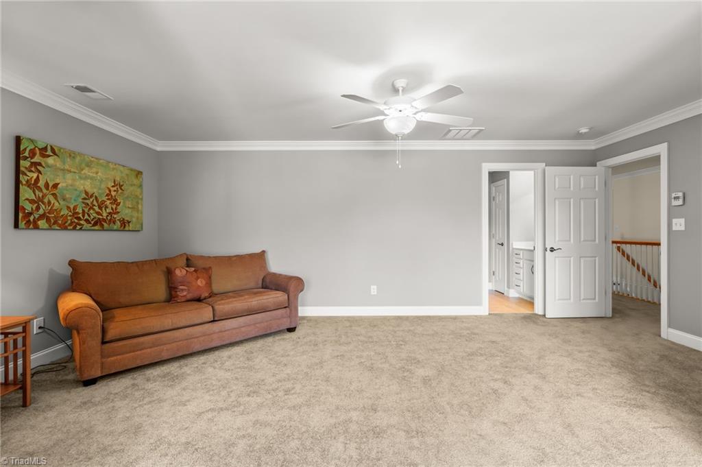 2000 Southern Gates Court