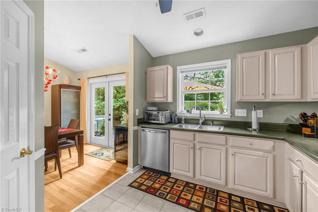 1614 Hunterwoods Drive