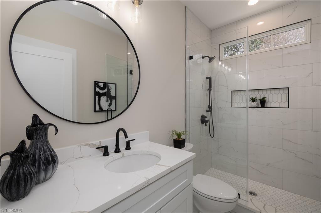 322 N Avalon Road, Winston-Salem