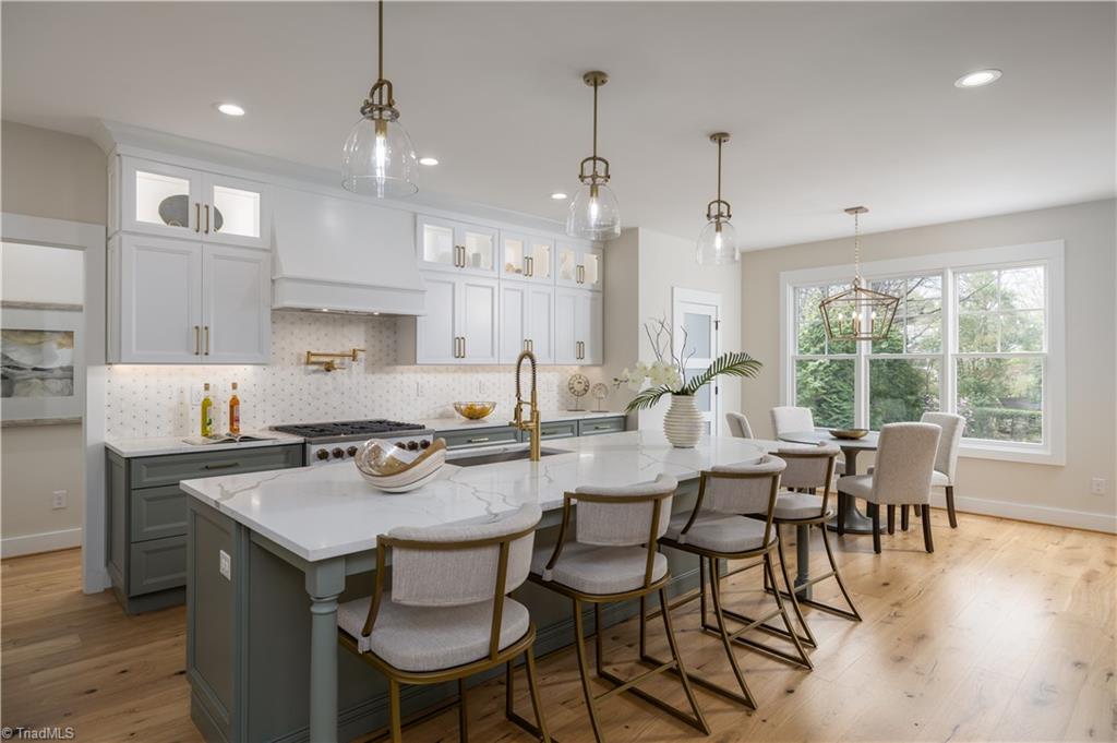 322 N Avalon Road, Winston-Salem