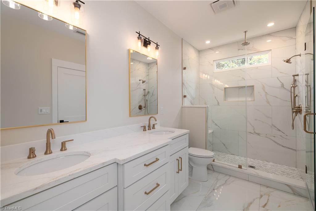 322 N Avalon Road, Winston-Salem