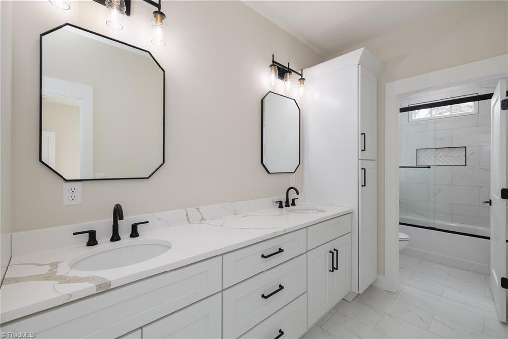 322 N Avalon Road, Winston-Salem