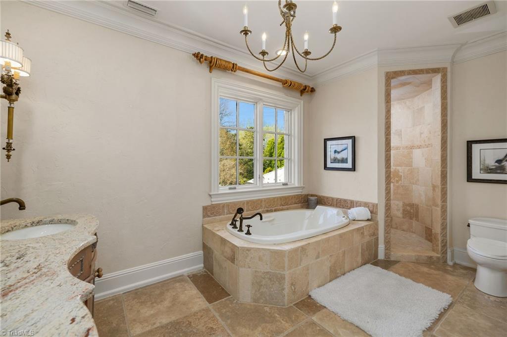 2725 Windsor Road, Winston-Salem