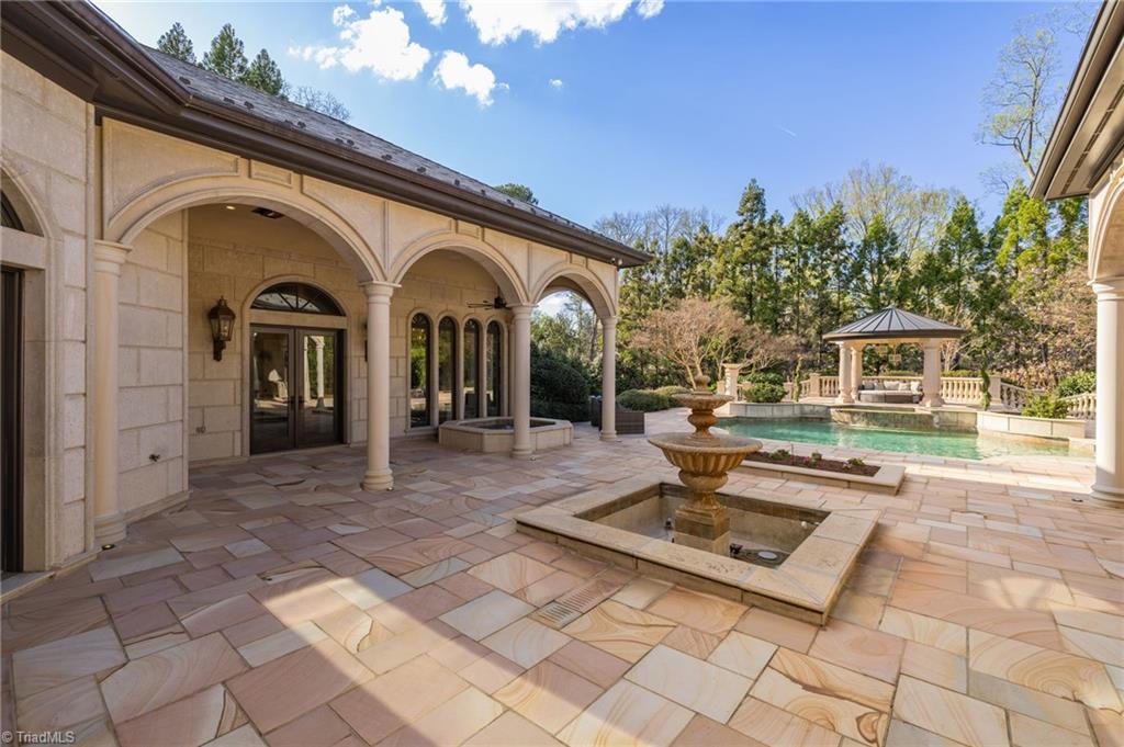2725 Windsor Road, Winston-Salem