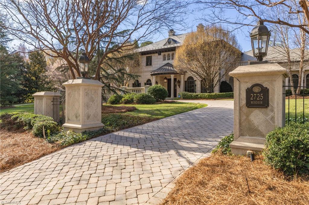 2725 Windsor Road, Winston-Salem