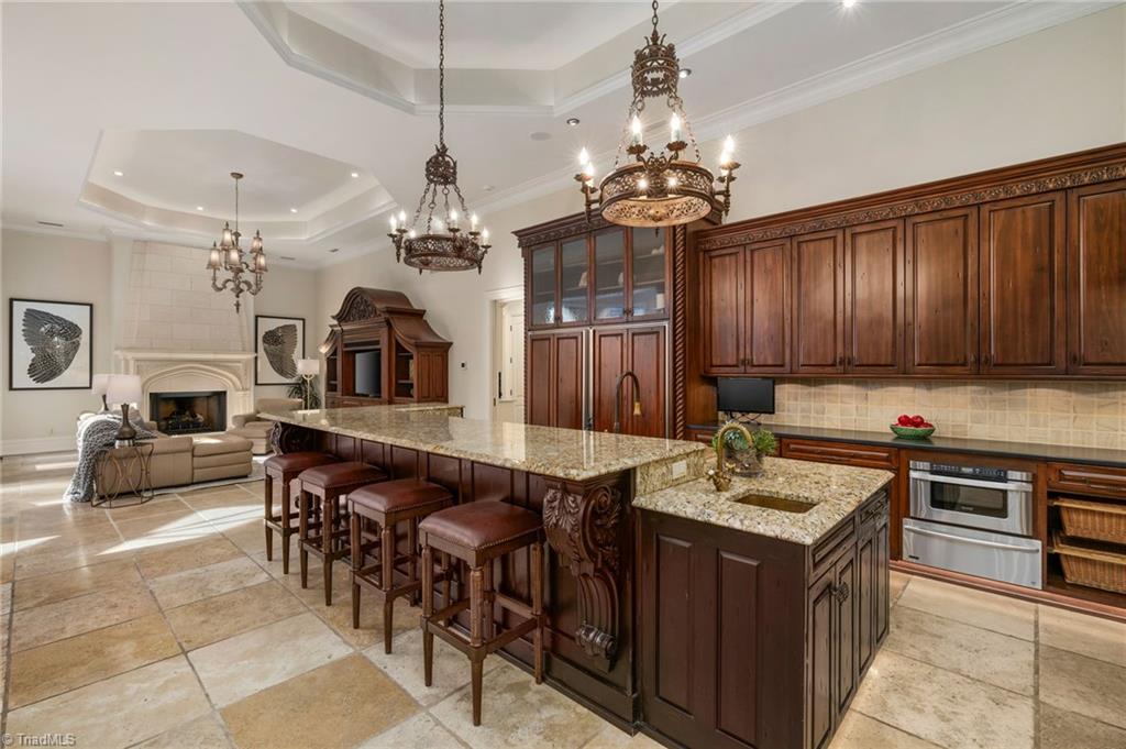 2725 Windsor Road, Winston-Salem