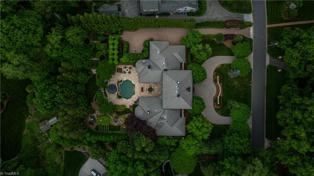 2725 Windsor Road, Winston-Salem