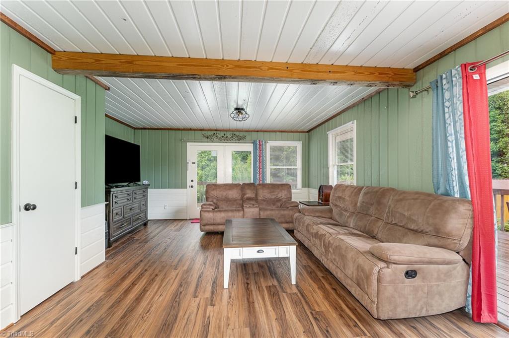 12 Twin Brook Drive