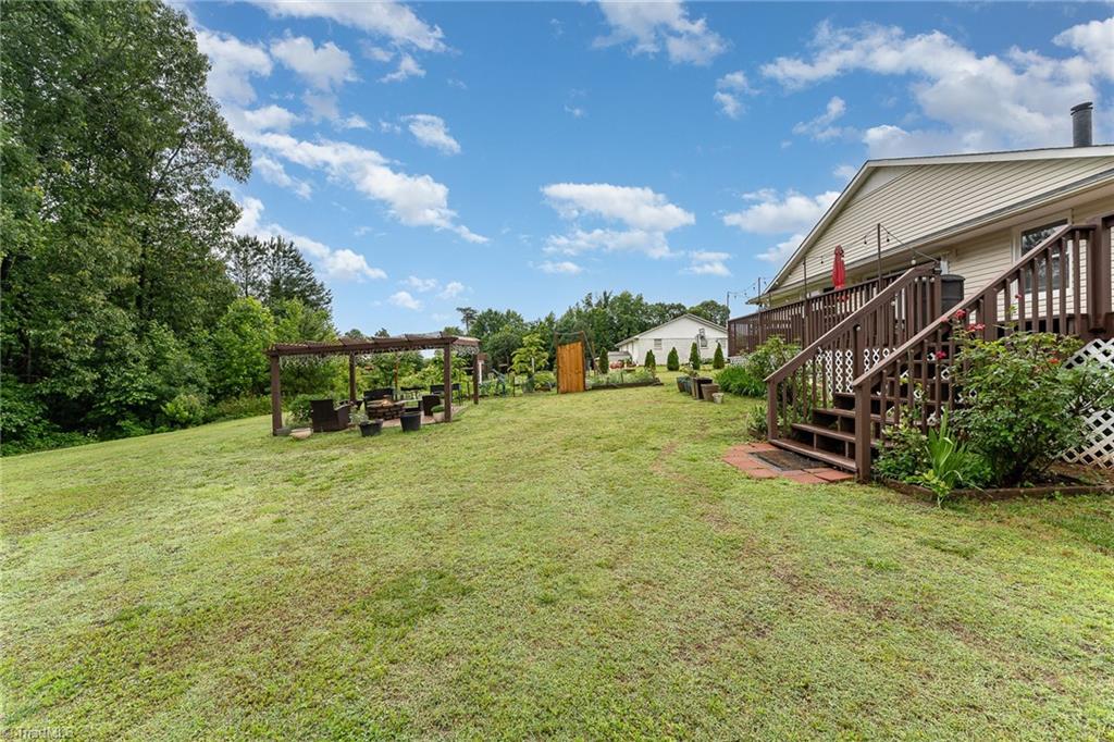 12 Twin Brook Drive