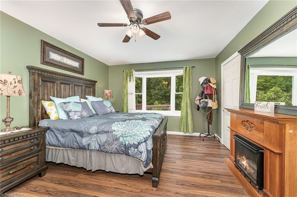 12 Twin Brook Drive