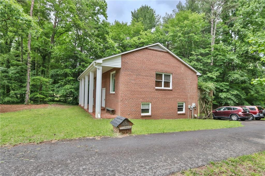 6414 E Old US Highway 421