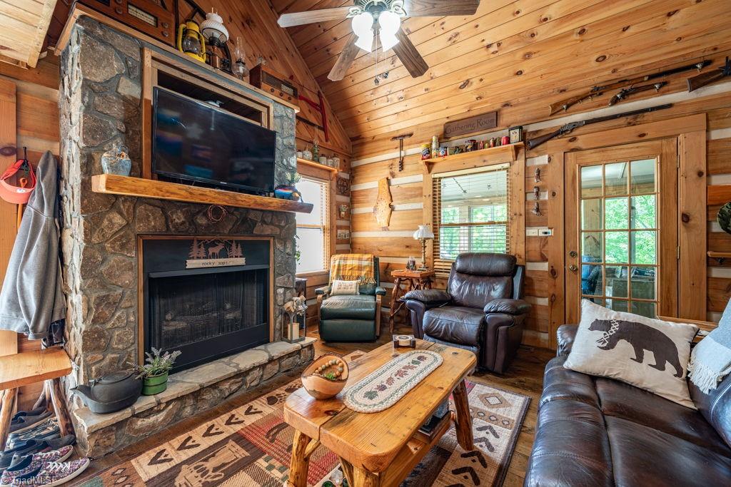 612 Joe Shoemaker Road