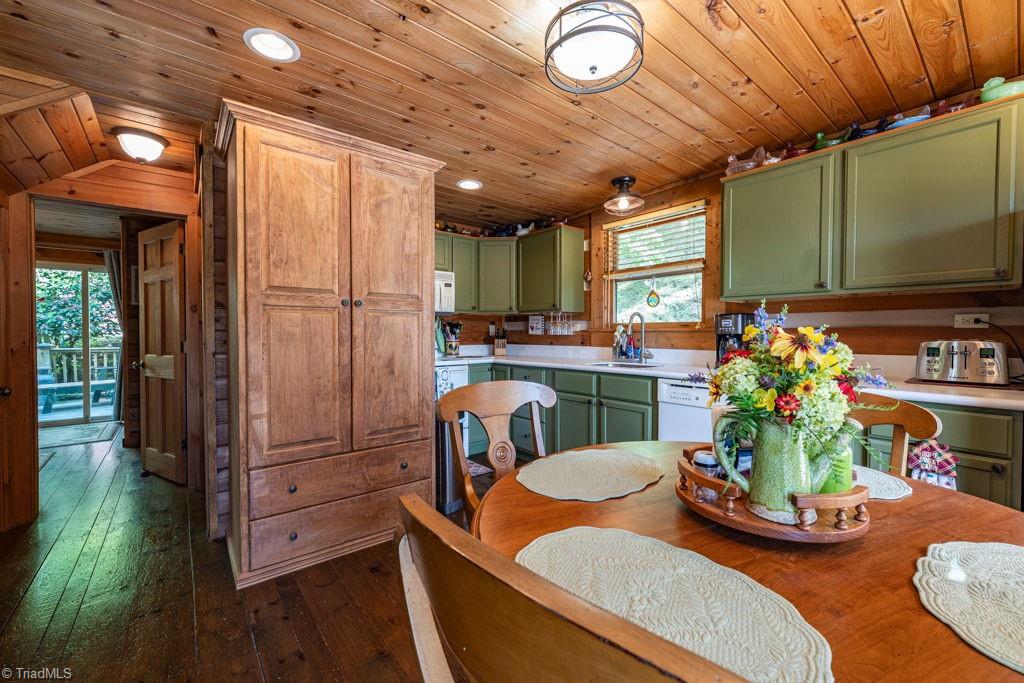 612 Joe Shoemaker Road