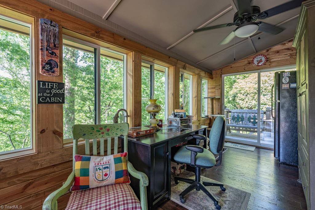 612 Joe Shoemaker Road