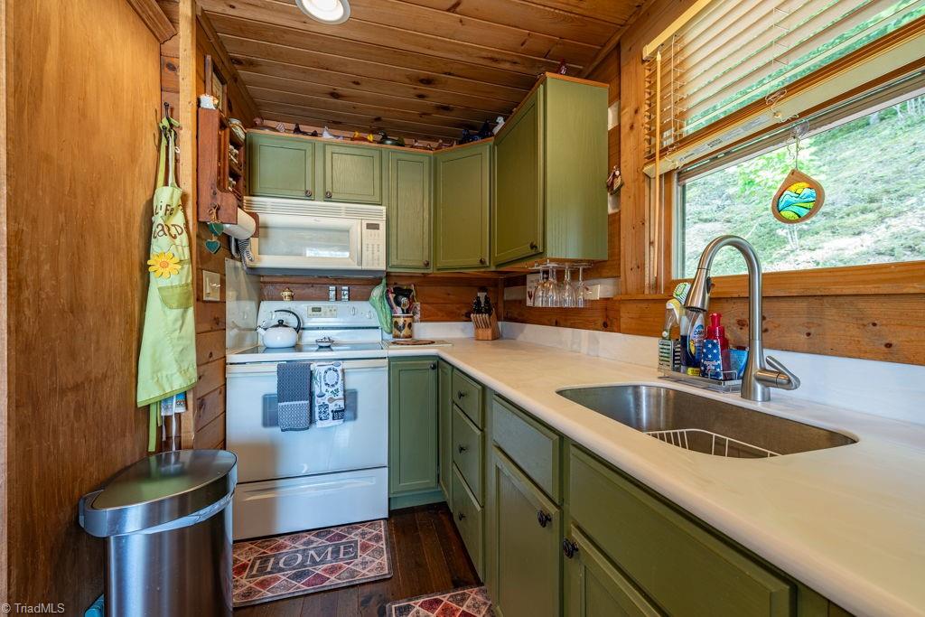 612 Joe Shoemaker Road