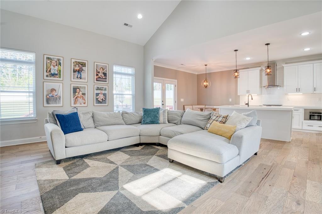 7507 Bentridge Forest Drive
