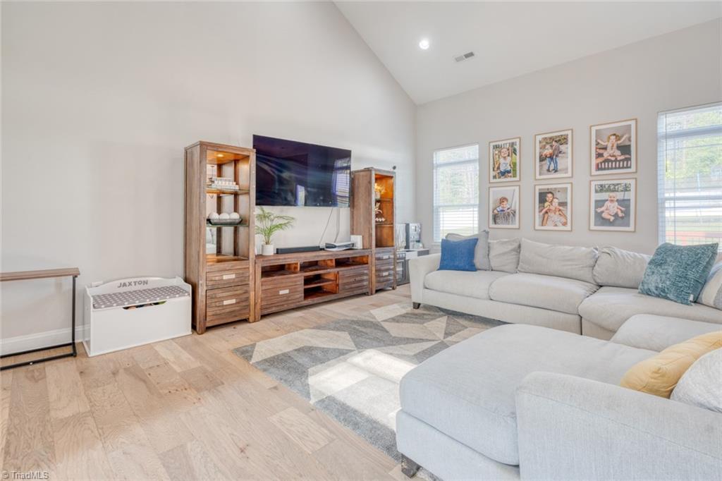 7507 Bentridge Forest Drive