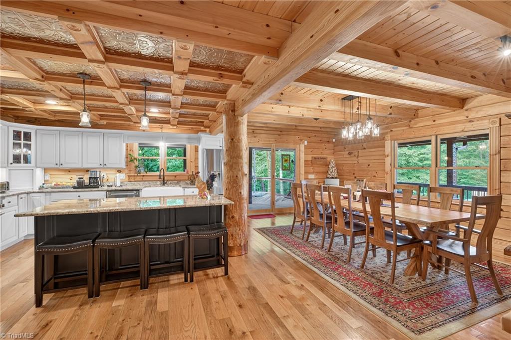 904 Bryan Hollow Road