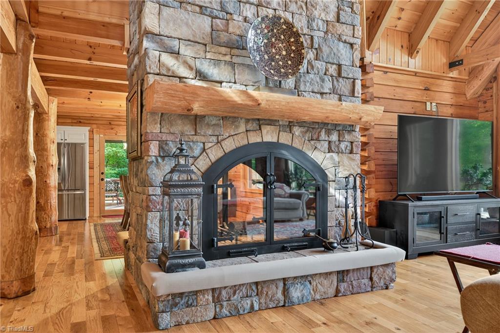 904 Bryan Hollow Road