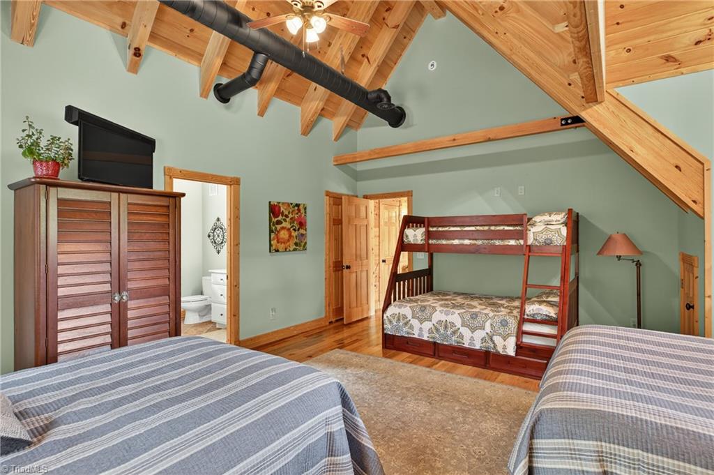 904 Bryan Hollow Road