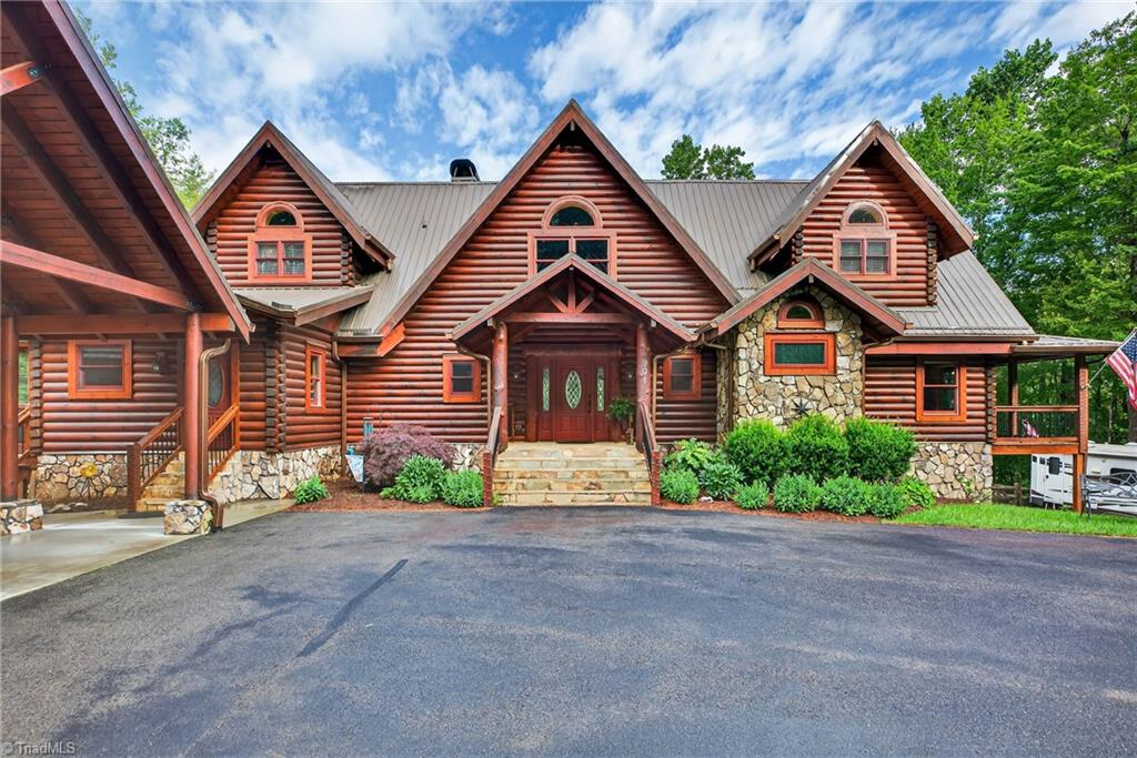 904 Bryan Hollow Road