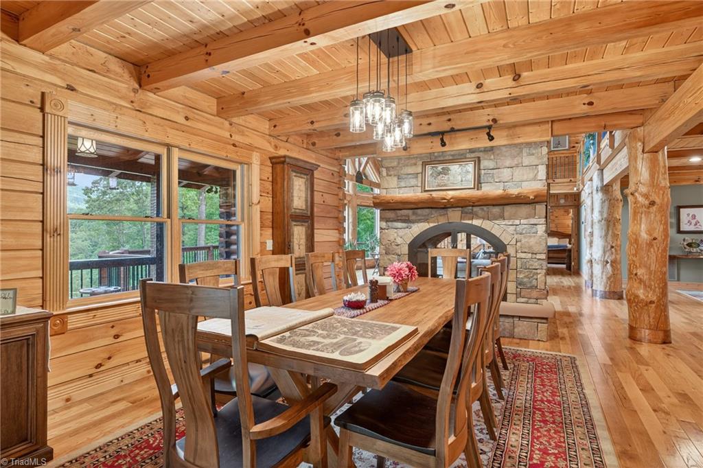 904 Bryan Hollow Road