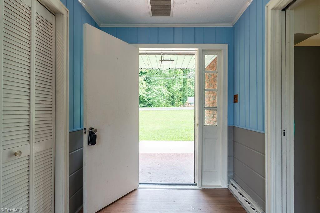 168 Oak Summit Road, Winston-Salem