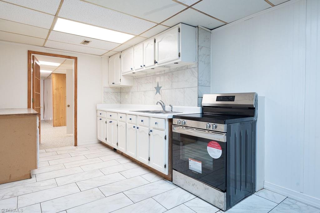 168 Oak Summit Road, Winston-Salem