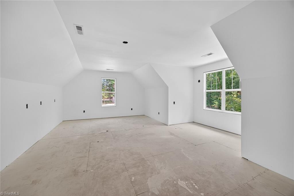 1095 Big Oak Road