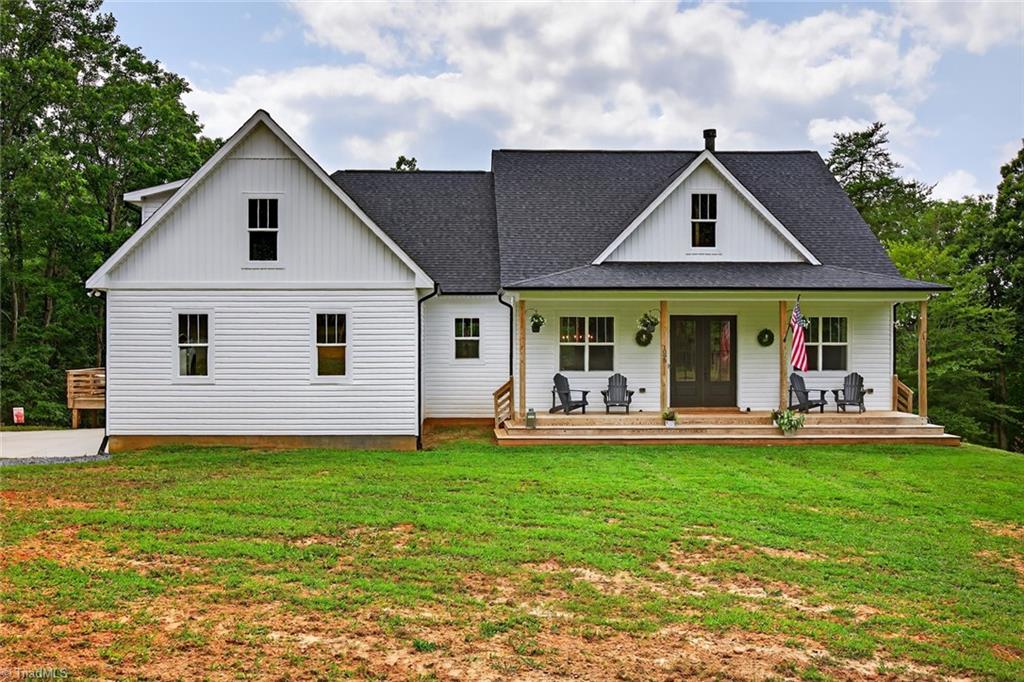 1095 Big Oak Road