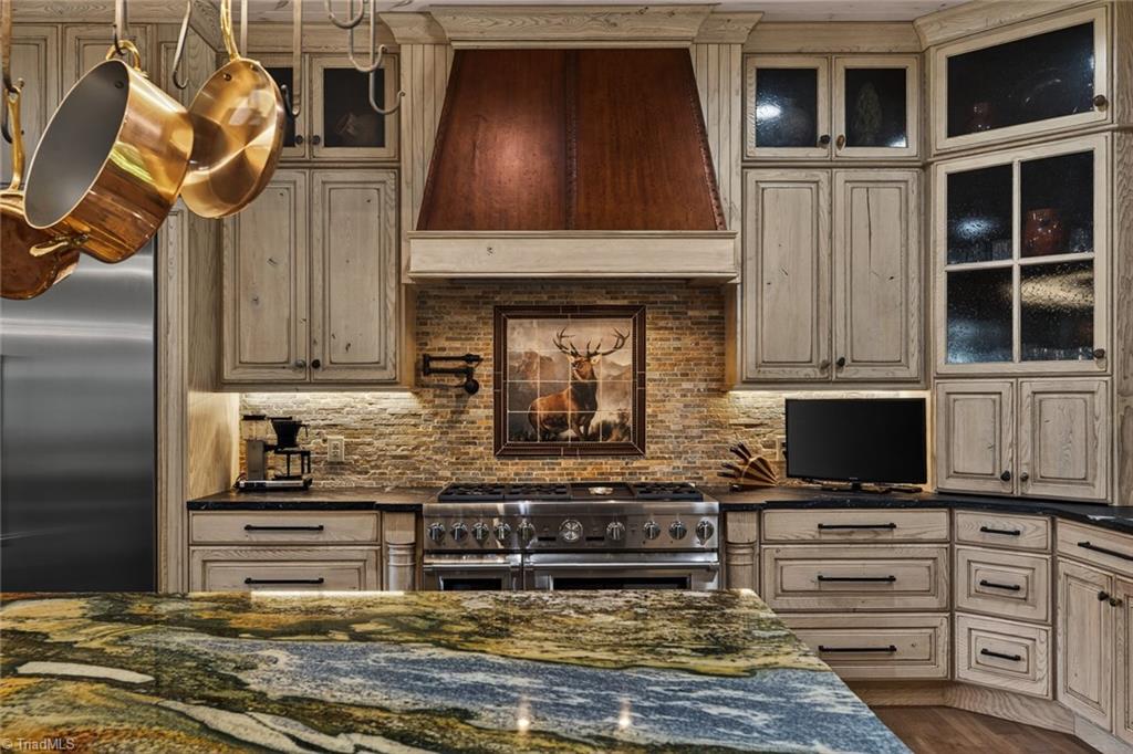 9687 Lissara Camp Court
