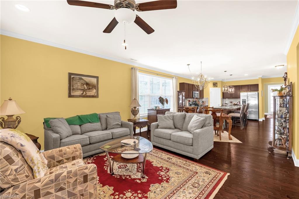 1414 Blooming Mountain Way