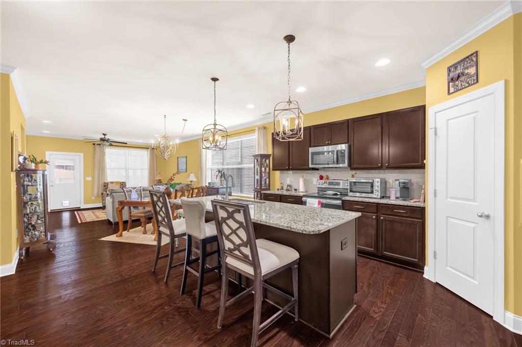 1414 Blooming Mountain Way