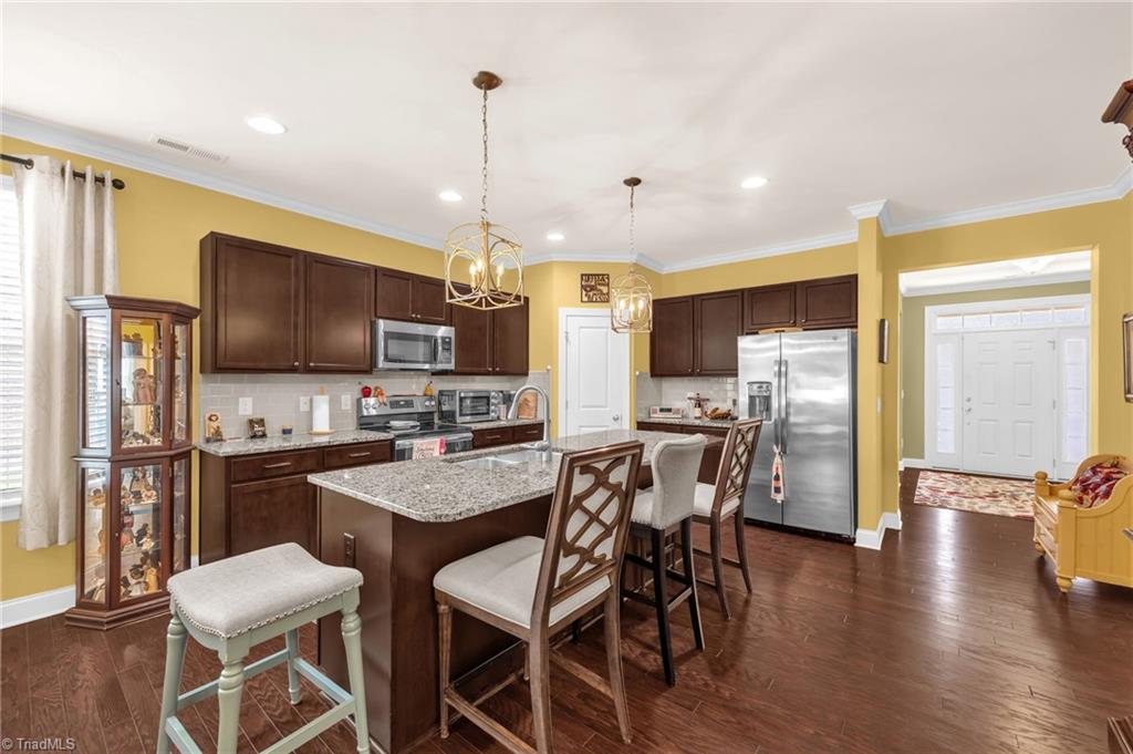 1414 Blooming Mountain Way