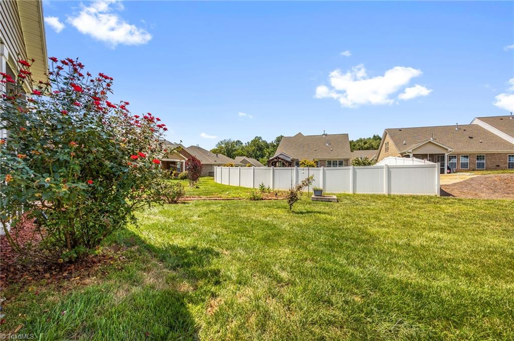 1414 Blooming Mountain Way