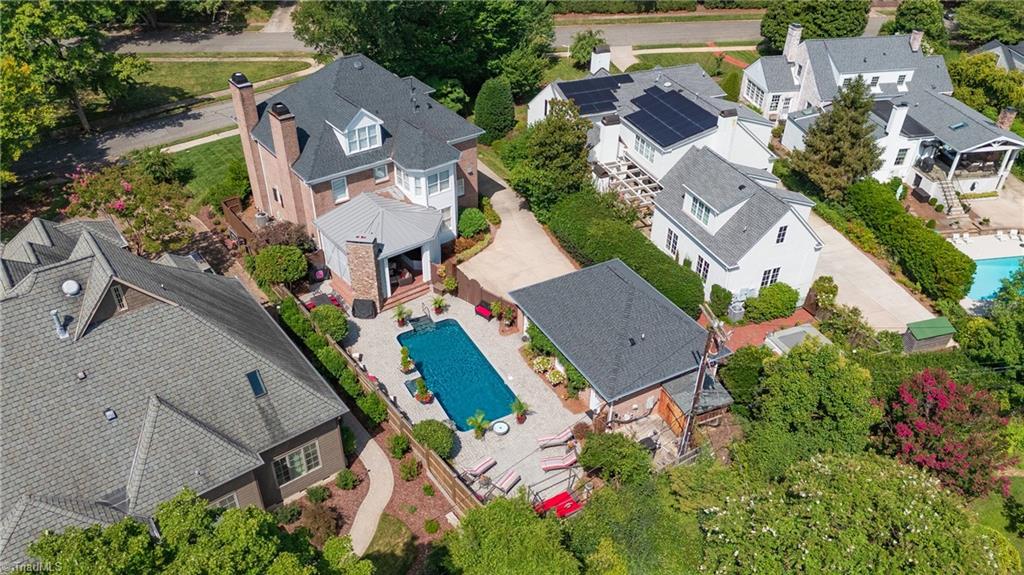 1818 Saint Andrews Road