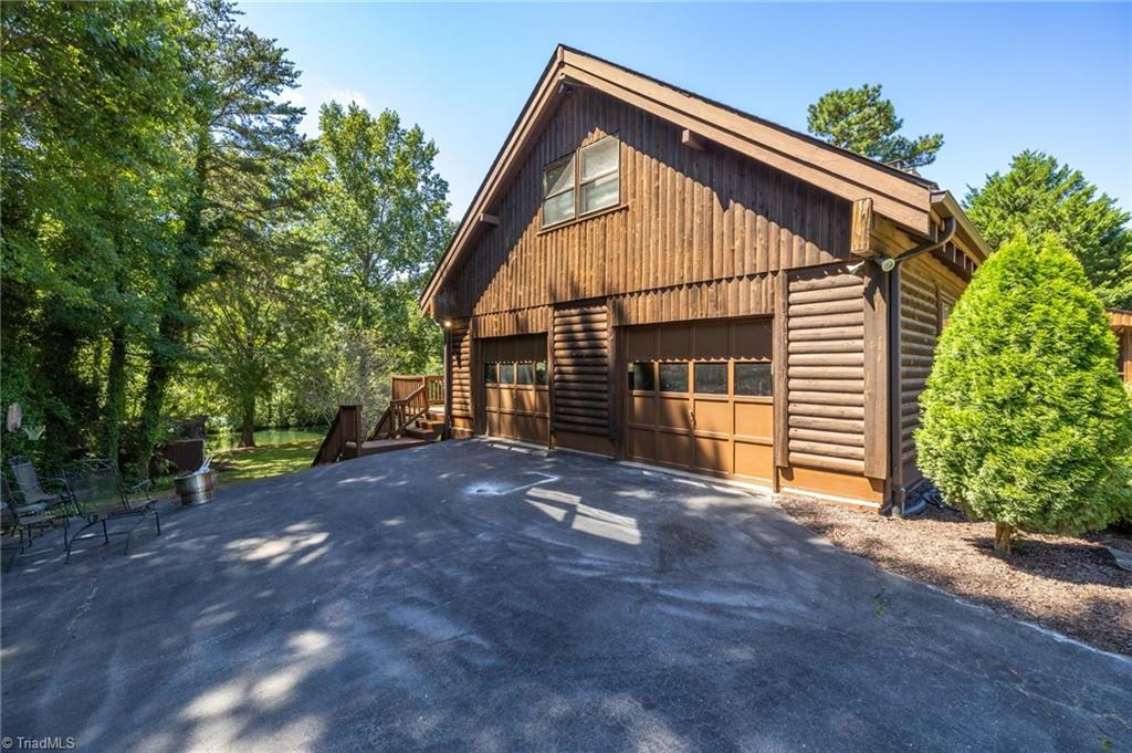 146 Brookdale Drive