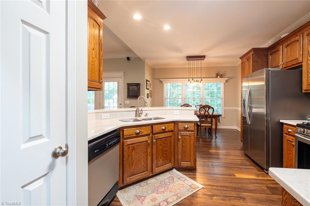3727 Ayrshire Court