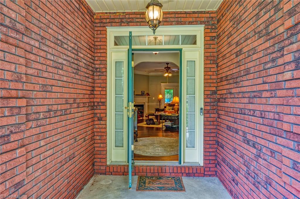 3727 Ayrshire Court