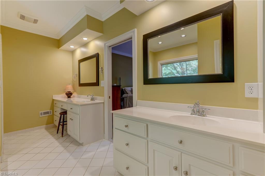 3504 Normandy Hills Circle