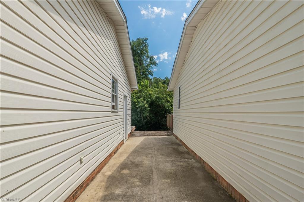 4235 Shady Grove Church Road