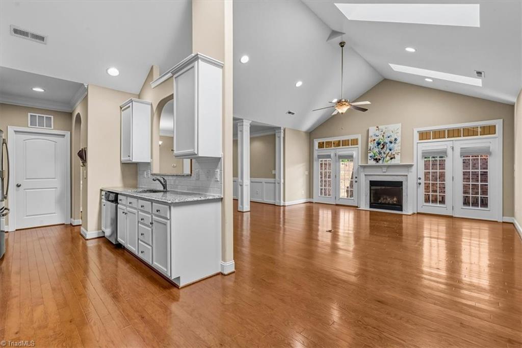 720 Carneros Circle