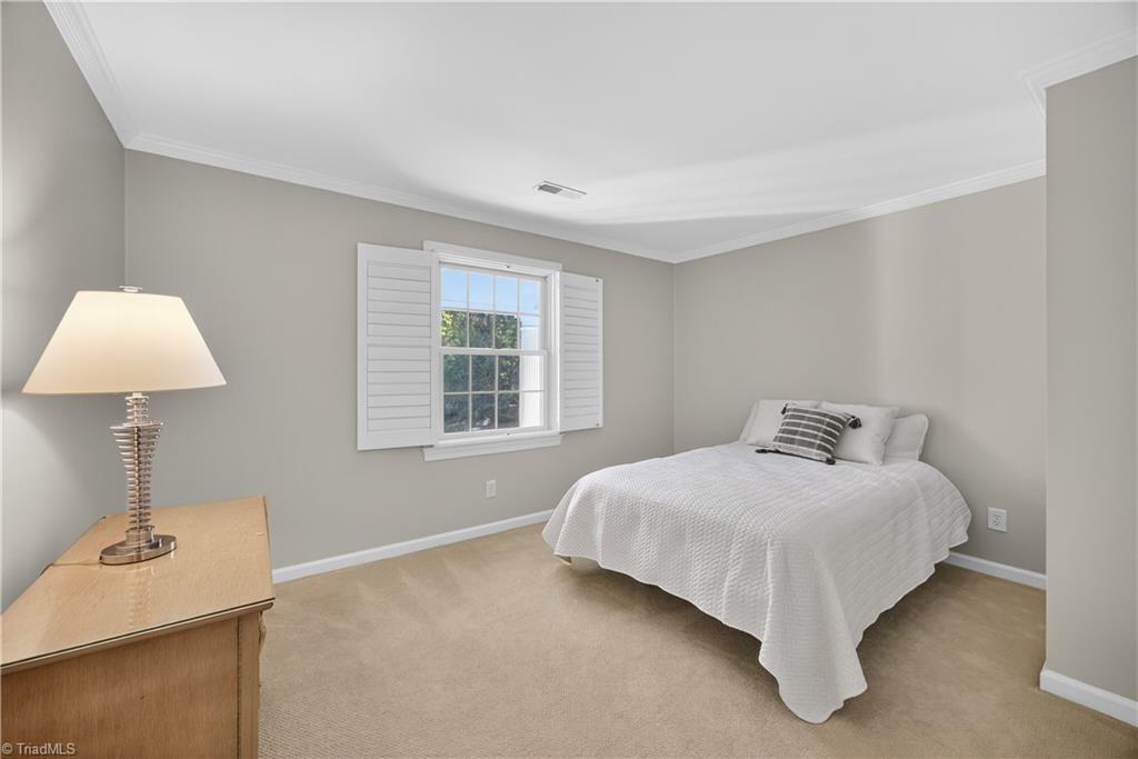 226 Cedar Trail, Winston-Salem