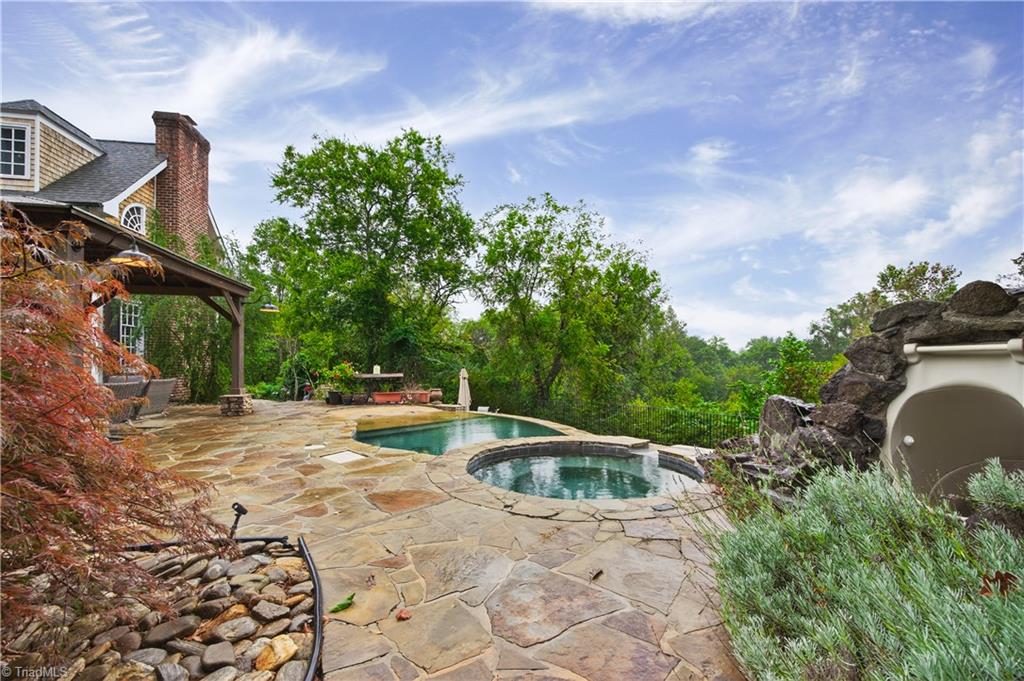 8010 Lasater Road