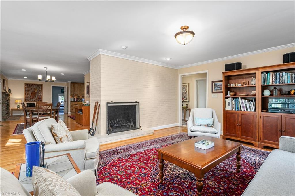 104 Beverly Place