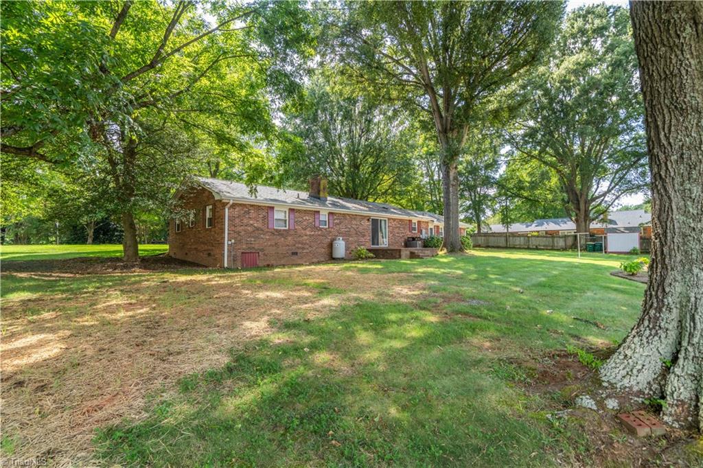 825 Reynolds Road