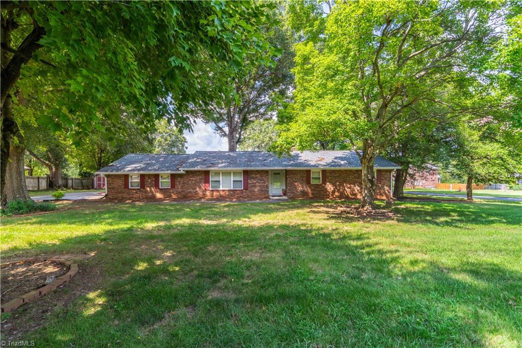 825 Reynolds Road