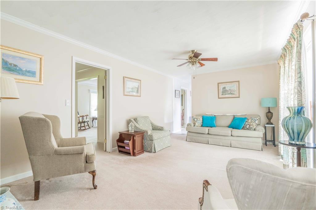 825 Reynolds Road