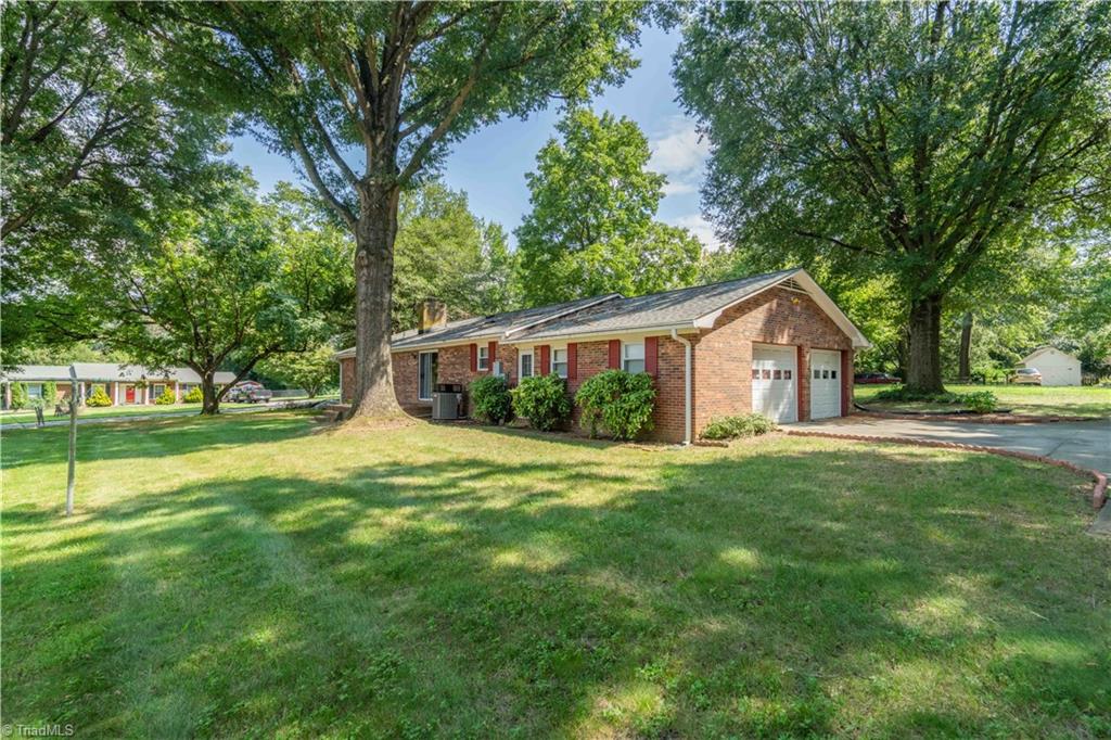 825 Reynolds Road
