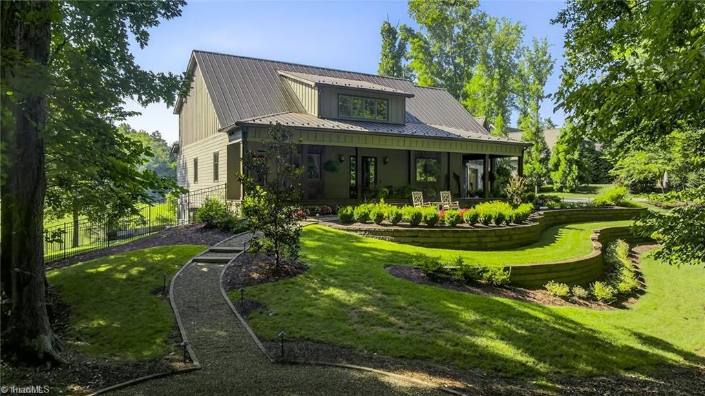 9687 Lissara Camp Court, Lewisville